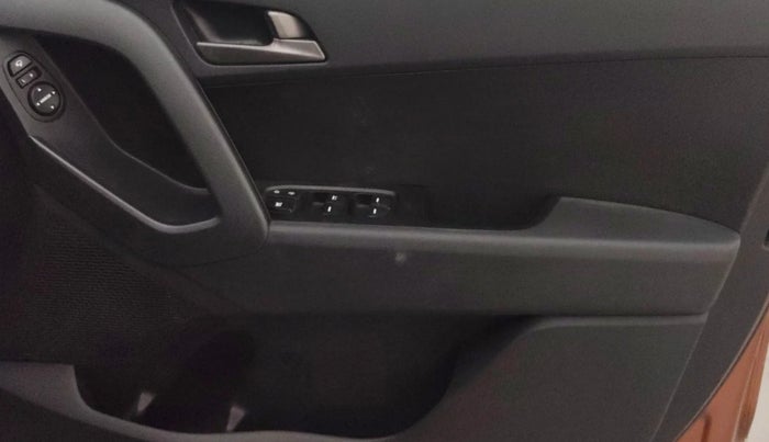 2017 Hyundai Creta SX PLUS 1.6 PETROL, Petrol, Manual, 41,671 km, Driver Side Door Panels Control