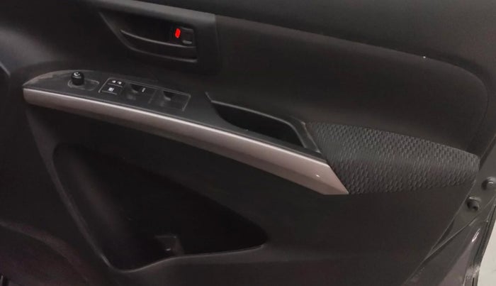 2022 Maruti S Cross SIGMA 1.5, Petrol, Manual, 39,031 km, Driver Side Door Panels Control