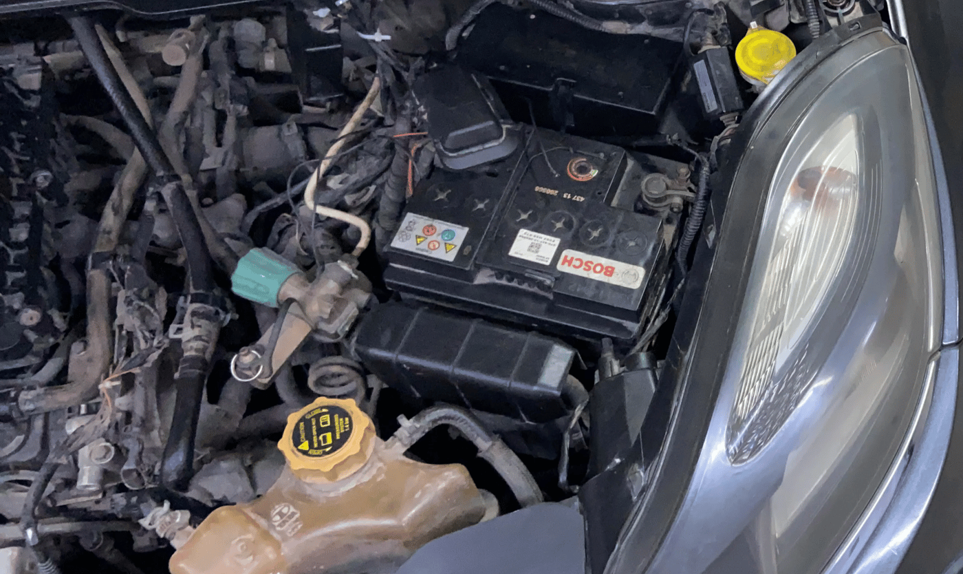 2018 Tata NEXON XM PETROL, CNG, Manual, 94,517 km, Engine View - Left