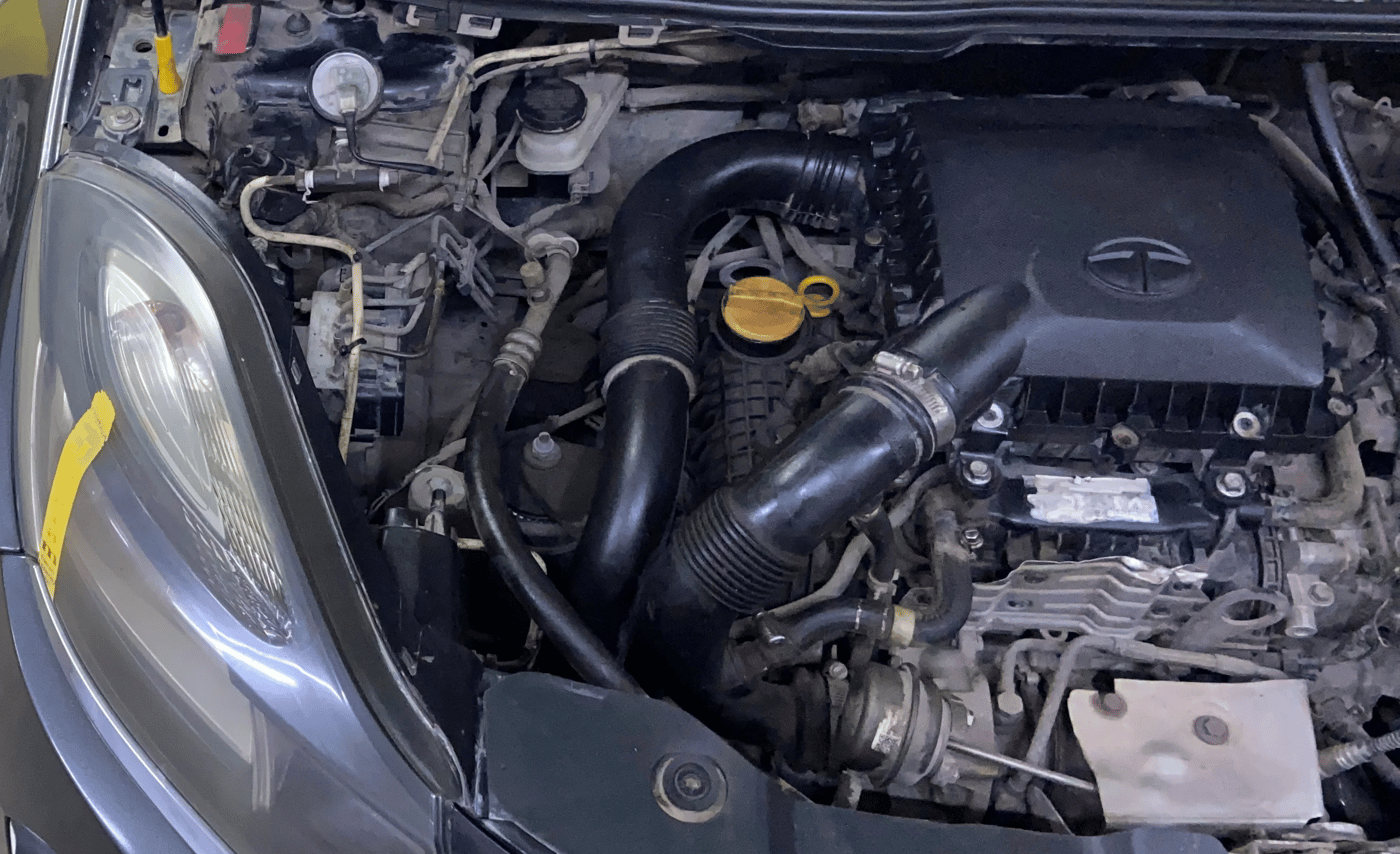 2018 Tata NEXON XM PETROL, CNG, Manual, 94,517 km, Engine View - Right