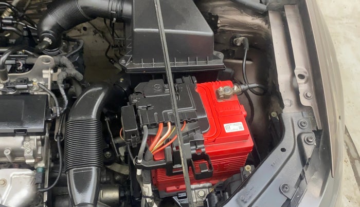 2016 Volkswagen Ameo HIGHLINE1.2L, Petrol, Manual, 96,313 km, Engine View - Left