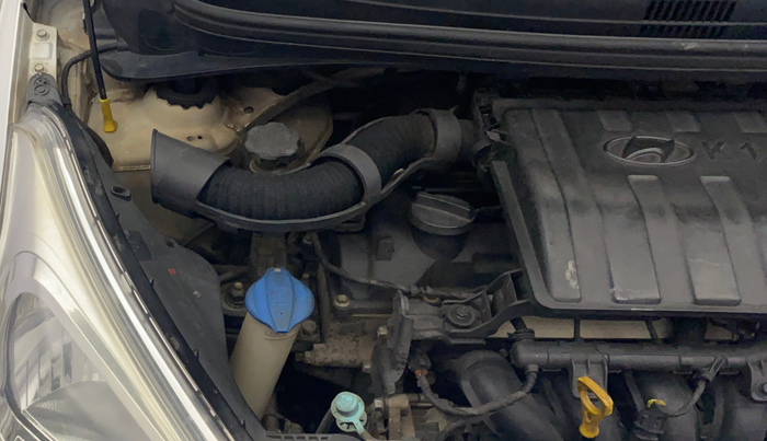 2015 Hyundai Grand i10 SPORTZ 1.2 KAPPA VTVT, Petrol, Manual, 1,22,610 km, Engine View - Right