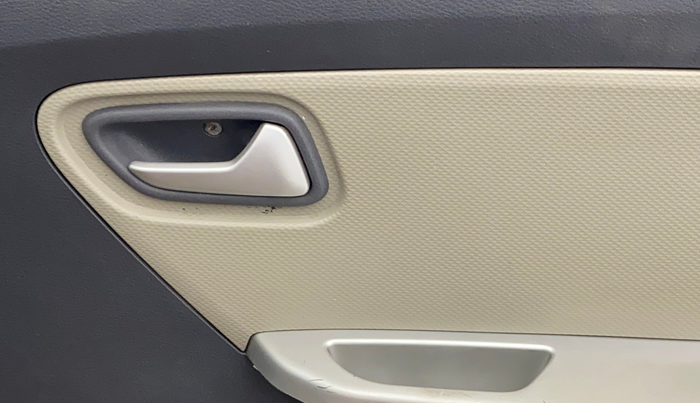 2015 Maruti Alto K10 VXI AMT, Petrol, Automatic, 47,775 km, Driver Side Door Panels Control