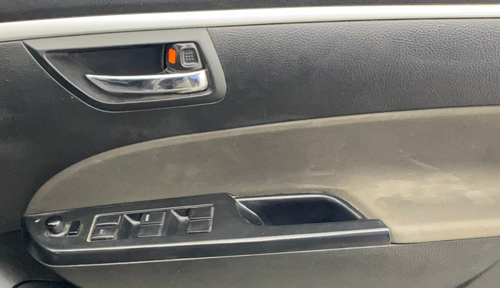 2017 Maruti Swift VXI O, Petrol, Manual, 78,759 km, Driver Side Door Panels Control