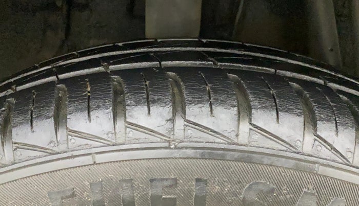 2020 Renault Kwid CLIMBER 1.0 (O), Petrol, Manual, 45,080 km, Right Rear Tyre Tread