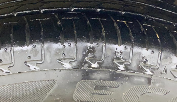 2017 Maruti IGNIS ALPHA 1.2, Petrol, Manual, 36,733 km, Left Rear Tyre Tread