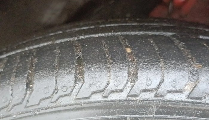 2020 Tata ALTROZ XT PETROL, Petrol, Manual, 56,124 km, Right Front Tyre Tread