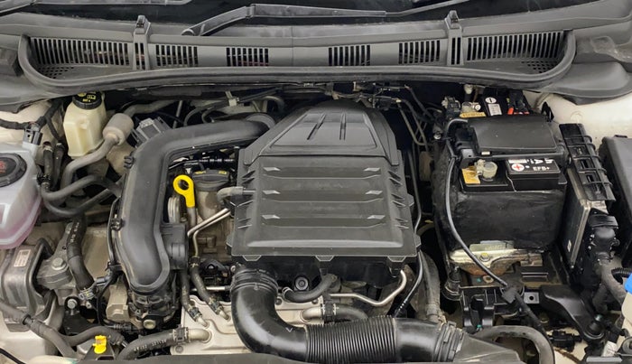 2022 Skoda SLAVIA ACTIVE 1.0L TSI MT, Petrol, Manual, 99,099 km, Engine View