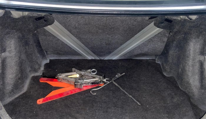 2015 Honda Amaze 1.5L I-DTEC E, Diesel, Manual, 84,355 km, Boot Inside