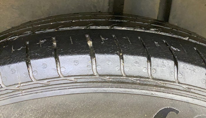 2020 MG HECTOR SUPER 1.5 PETROL, Petrol, Manual, 42,005 km, Left Rear Tyre Tread