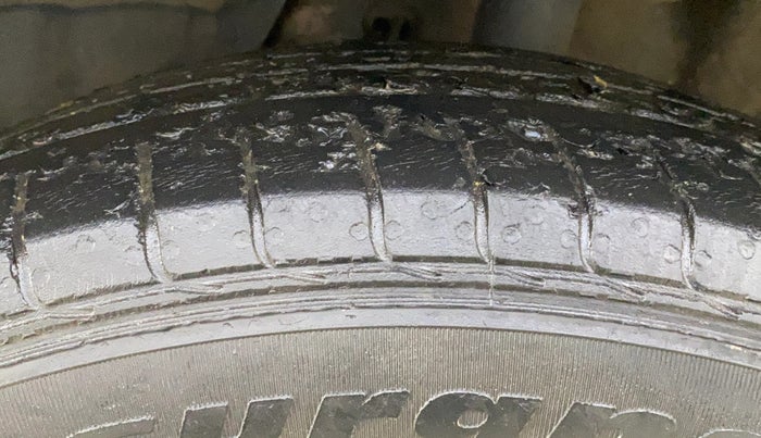 2020 MG HECTOR SUPER 1.5 PETROL, Petrol, Manual, 42,005 km, Left Front Tyre Tread