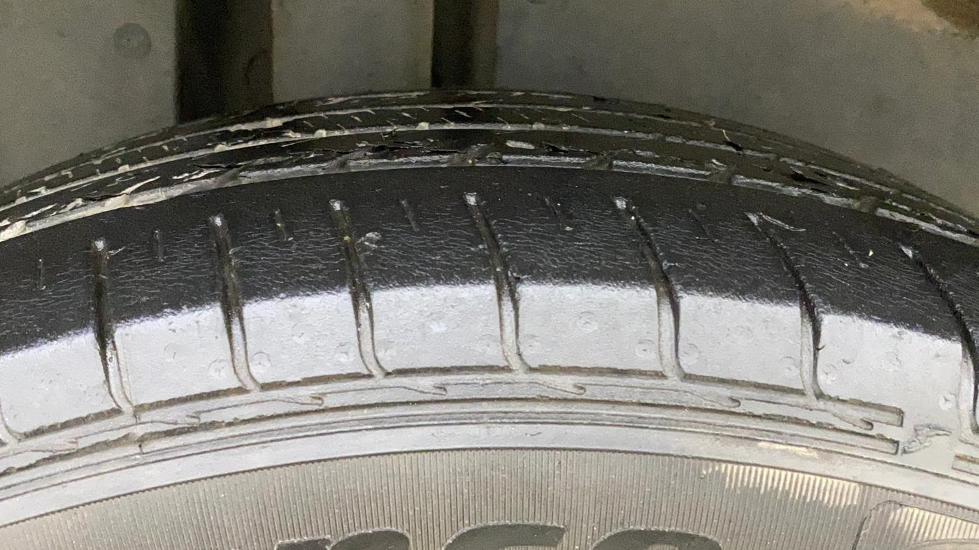 2020 MG HECTOR SUPER 1.5 PETROL, Petrol, Manual, 42,005 km, Right Rear Tyre Tread