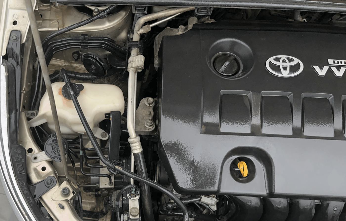 2015 Toyota Corolla Altis G PETROL, Petrol, Manual, 1,02,213 km, Engine View - Right
