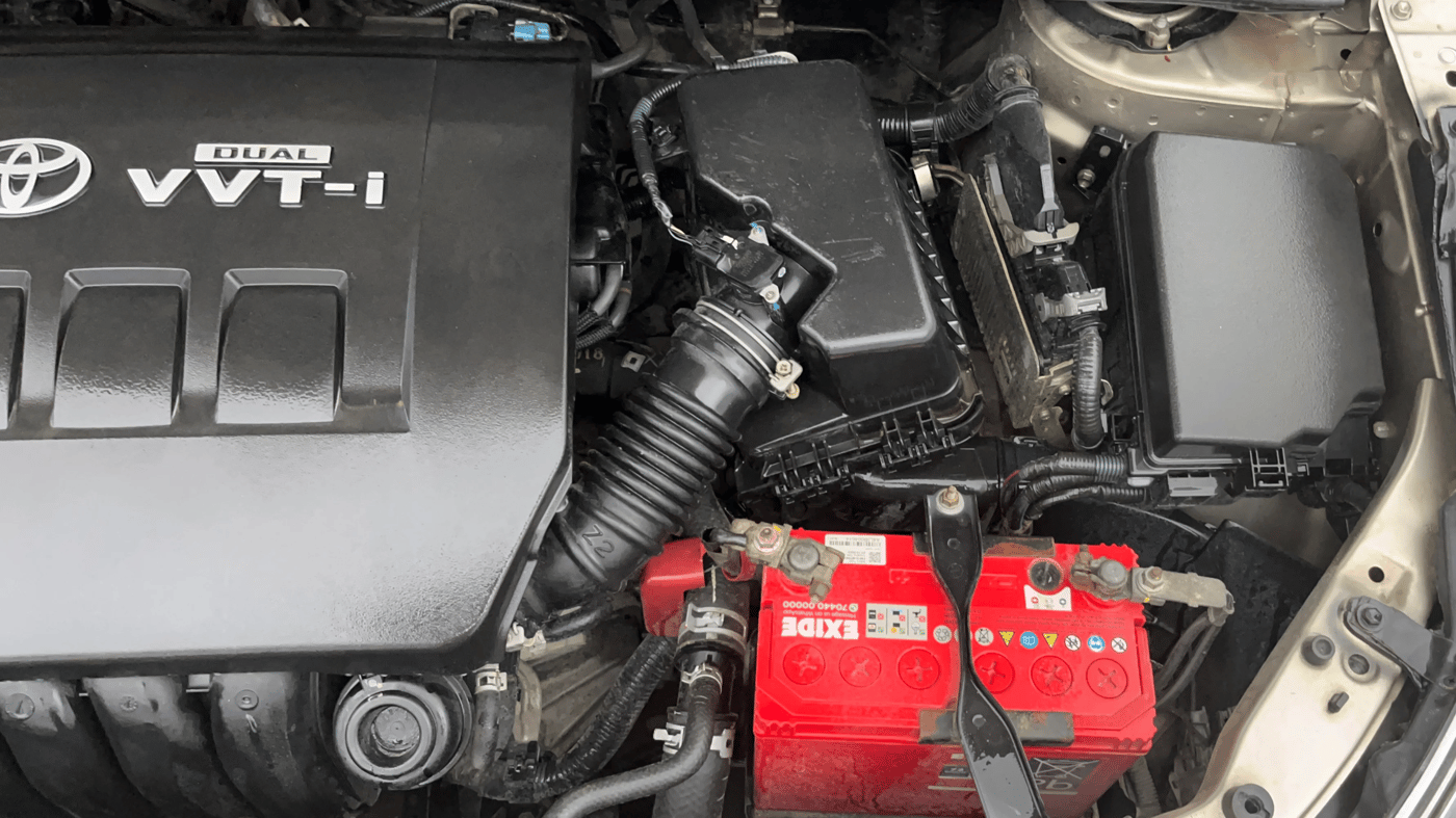 2015 Toyota Corolla Altis G PETROL, Petrol, Manual, 1,02,213 km, Engine View - Left