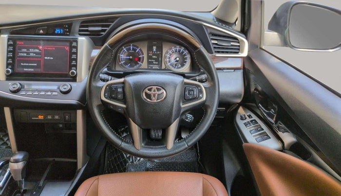 2022 Toyota Innova Crysta 2.4 ZX AT 7 STR, Diesel, Automatic, 37,777 km, Steering Wheel Close Up