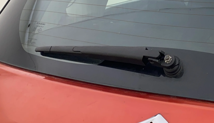 2017 Maruti Vitara Brezza ZDI PLUS DUAL TONE, Diesel, Manual, 71,121 km, Rear Wiper