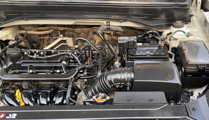 2021 Hyundai VENUE S 1.2, Petrol, Manual, 75,315 km, Engine View - Left