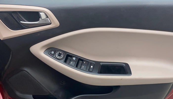 2018 Hyundai Elite i20 ASTA 1.2  CVT, Petrol, Automatic, 50,904 km, Driver Side Door Panels Control