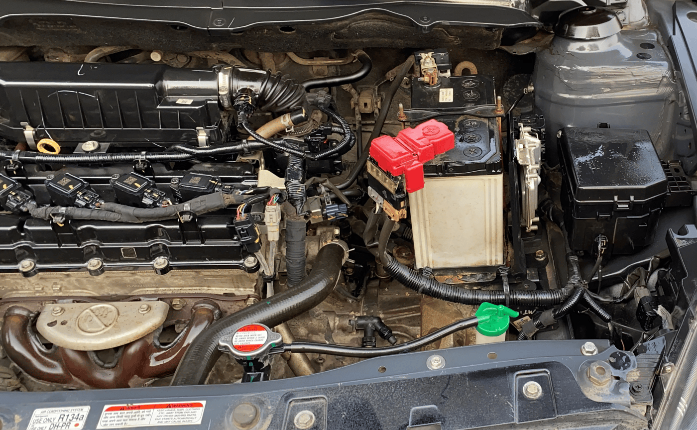 2023 Maruti Ciaz ZETA 1.5 SHVS MT PETROL, Petrol, Manual, 99,239 km, Engine View - Left