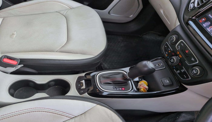 2018 Jeep Compass LIMITED PLUS PETROL AT, Petrol, Automatic, 28,492 km, Gear Lever