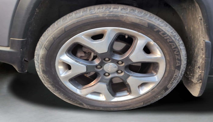 2018 Jeep Compass LIMITED PLUS PETROL AT, Petrol, Automatic, 28,492 km, Left Front Wheel