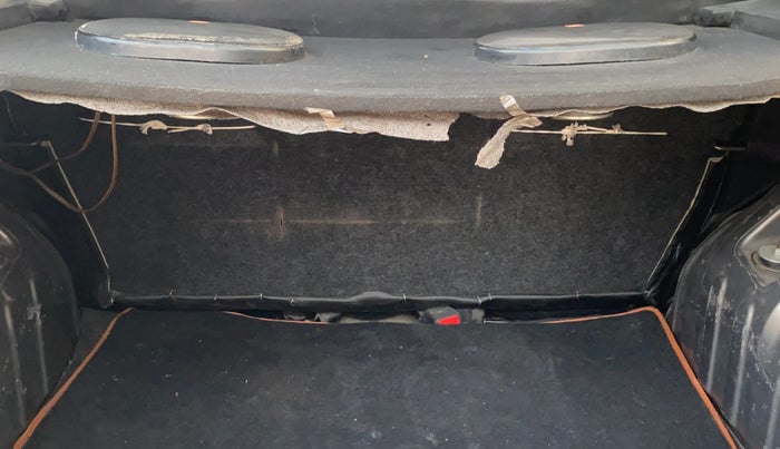 2017 Renault Kwid CLIMBER 1.0, Petrol, Manual, 1,12,993 km, Boot Inside