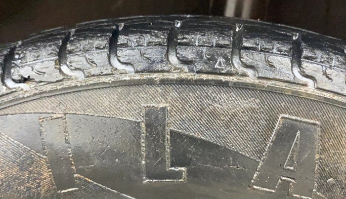 2016 Datsun Redi Go T (O), Petrol, Manual, 69,456 km, Left Rear Tyre Tread