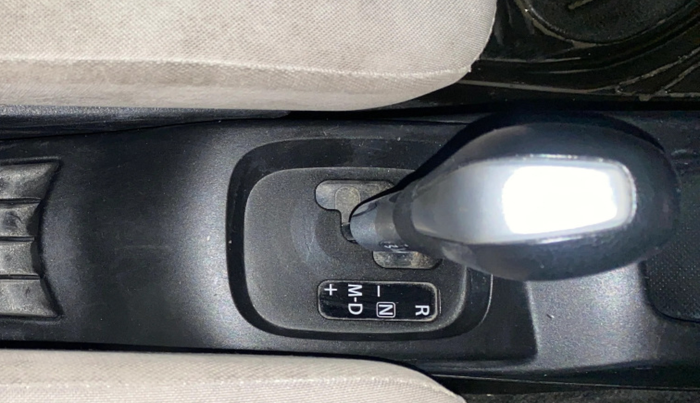 2016 Maruti Wagon R 1.0 VXI AMT, Petrol, Automatic, 80,046 km, Gear Lever