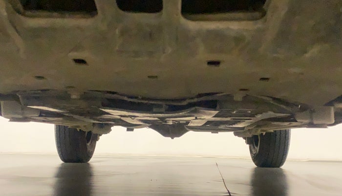2018 Mahindra TUV300 T6 PLUS, Diesel, Manual, 79,816 km, Front Underbody