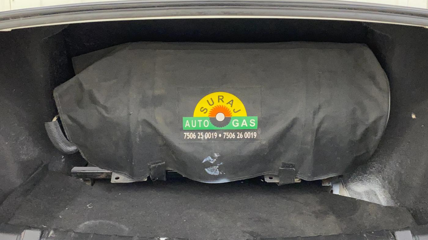 2018 Tata TIGOR XZA PETROL, CNG, Automatic, 77,001 km, Boot Inside