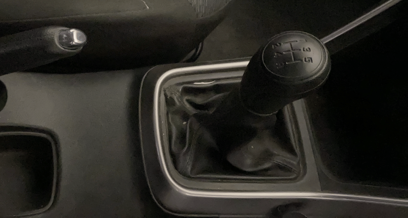 2021 Maruti S Cross SIGMA 1.5, Petrol, Manual, 19,639 km, Gear Lever
