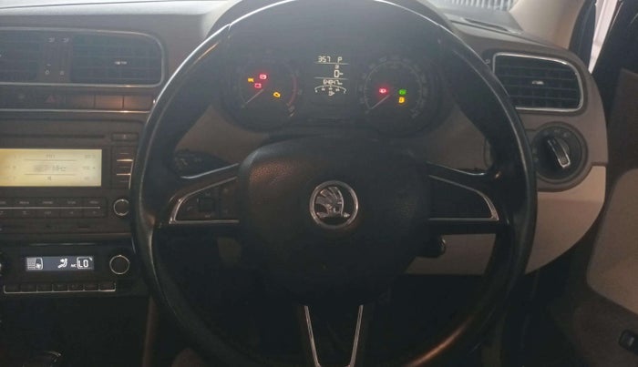 2016 Skoda Rapid 1.6 MPI STYLE PLUS AT, Petrol, Automatic, 64,845 km, Steering Wheel Close Up