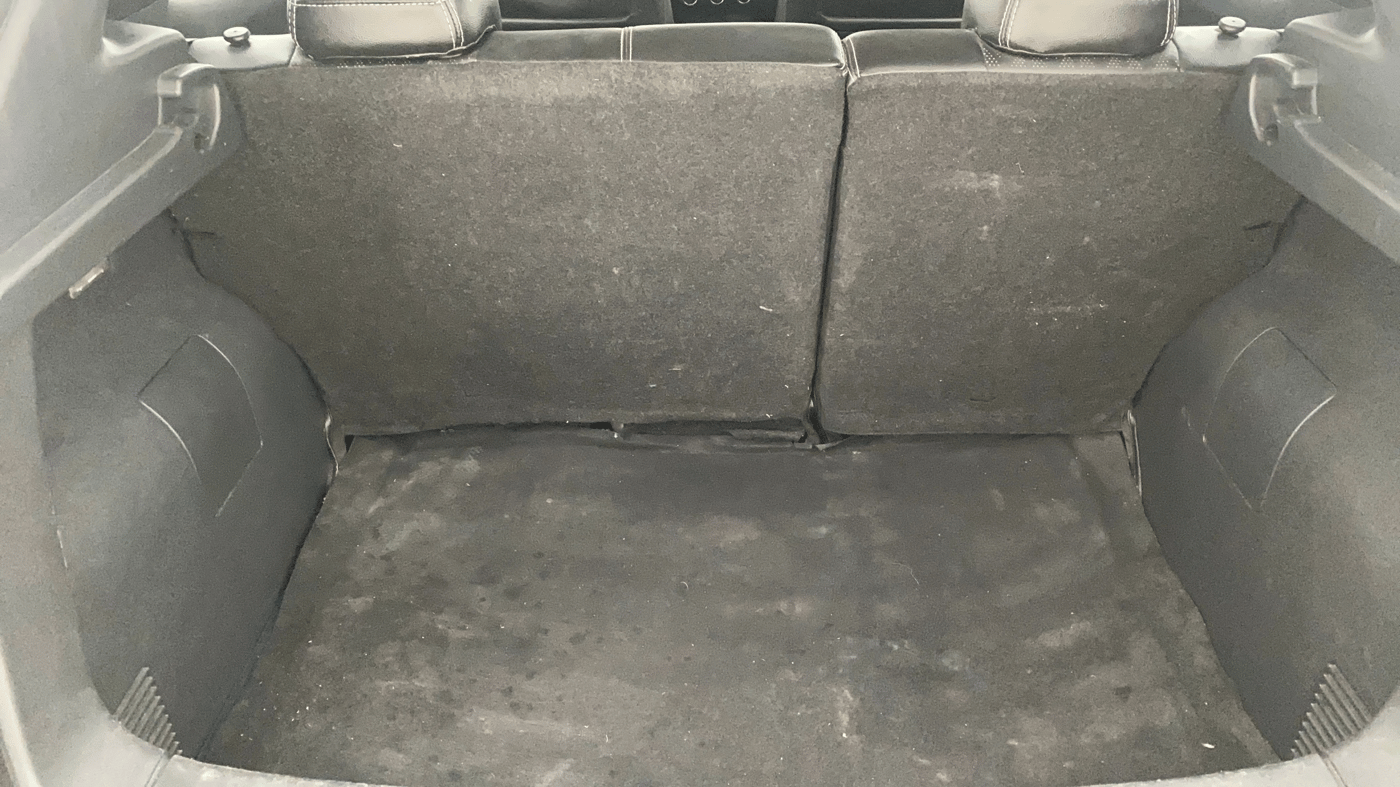 2021 Nissan MAGNITE XV PREMIUM, Petrol, Manual, 18,682 km, Boot Inside