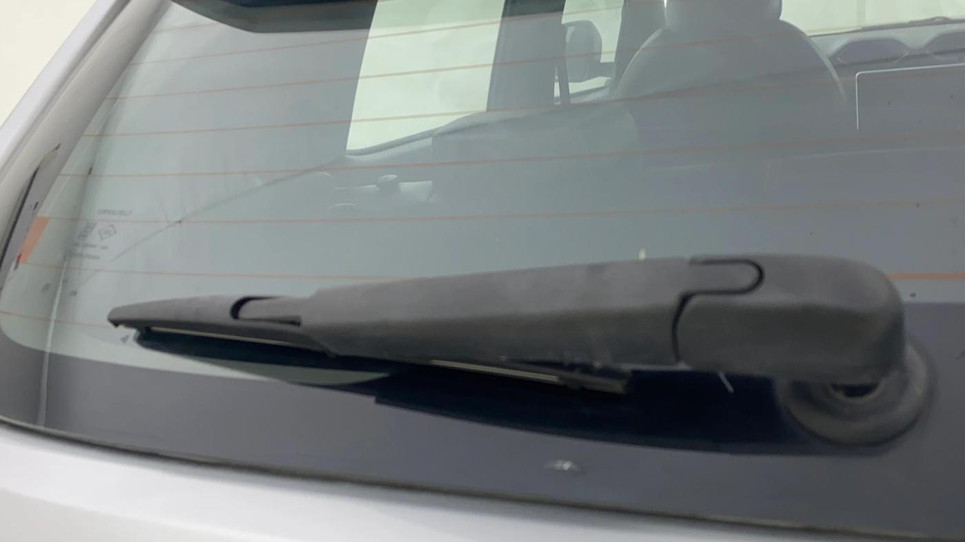 2021 Nissan MAGNITE XV PREMIUM, Petrol, Manual, 18,682 km, Rear Wiper