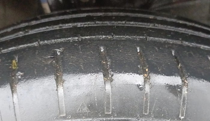 2022 Toyota Glanza S AMT, Petrol, Automatic, 55,454 km, Right Front Tyre Tread