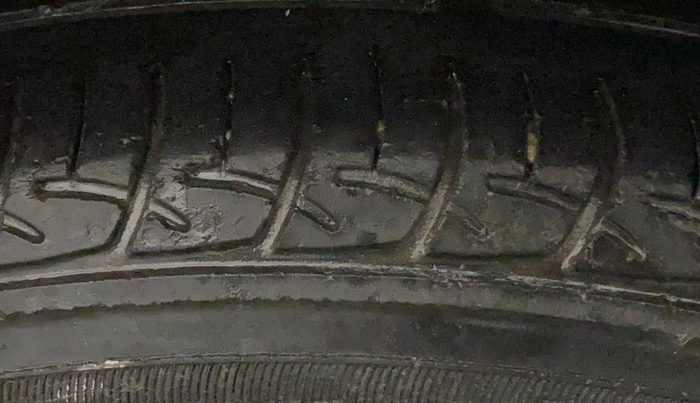 2018 Hyundai Elite i20 ASTA 1.2, Petrol, Manual, 74,775 km, Left Front Tyre Tread