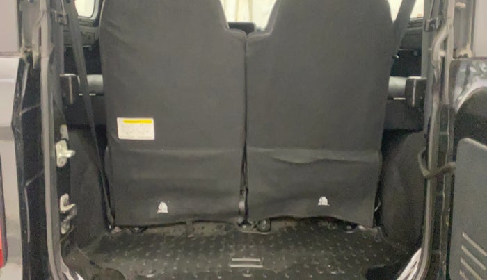 2023 Mahindra Thar LX P 2WD AT HT, Petrol, Automatic, 14,561 km, Boot Inside