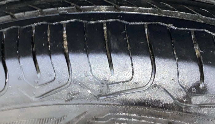 2024 Tata NEXON CREATIVE + 1.2 PETROL, Petrol, Manual, 24,851 km, Right Rear Tyre Tread