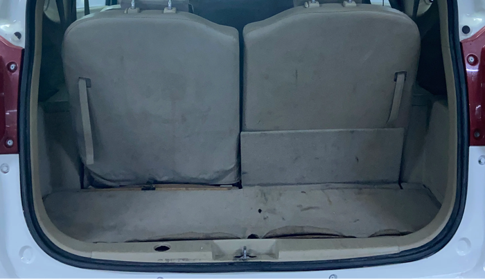 2016 Maruti Ertiga ZDI SHVS, Diesel, Manual, 58,297 km, Boot Inside