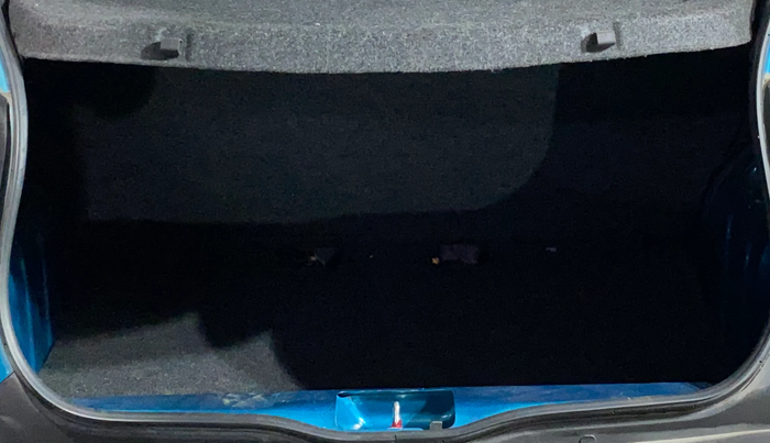 2021 Renault Kwid RXT 1.0 (O), Petrol, Manual, 23,674 km, Boot Inside