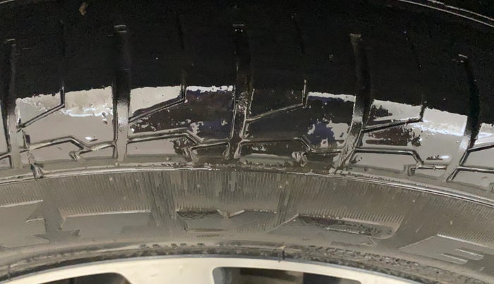 2020 Maruti S Cross ZETA 1.5, Petrol, Manual, 36,138 km, Right Rear Tyre Tread