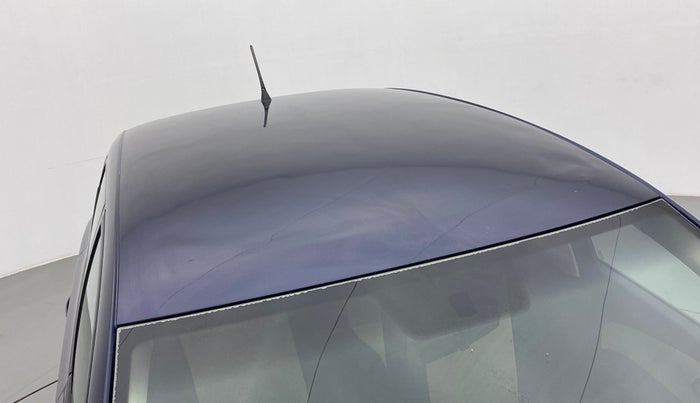 2014 Volkswagen Polo HIGHLINE1.2L, Petrol, Manual, 1,14,460 km, Roof