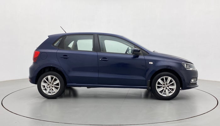 2014 Volkswagen Polo HIGHLINE1.2L, Petrol, Manual, 1,14,460 km, Right Side View