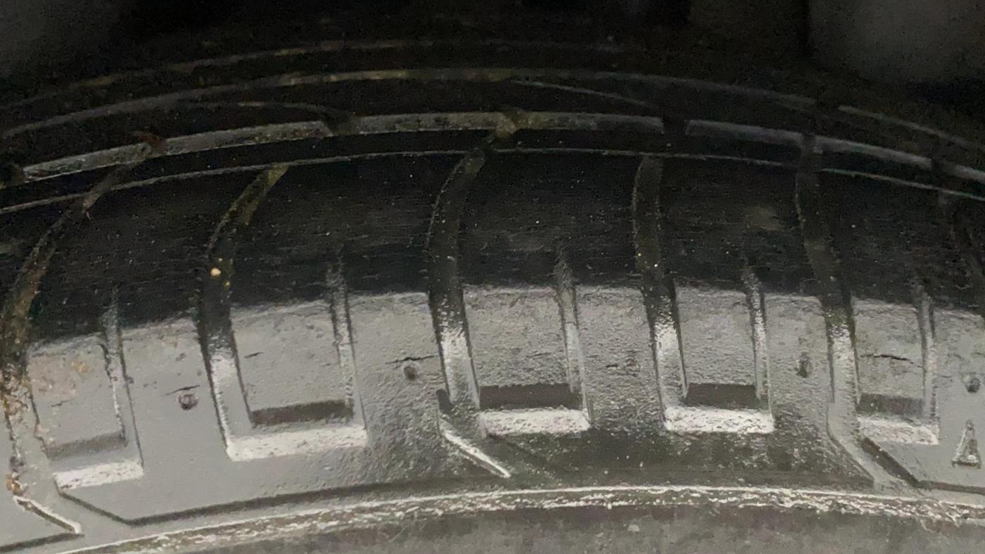 2019 Hyundai Creta SX AT 1.6 PETROL, Petrol, Automatic, 42,026 km, Left Rear Tyre Tread