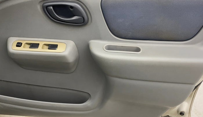 2013 Maruti Alto K10 VXI, Petrol, Manual, 59,641 km, Driver Side Door Panels Control