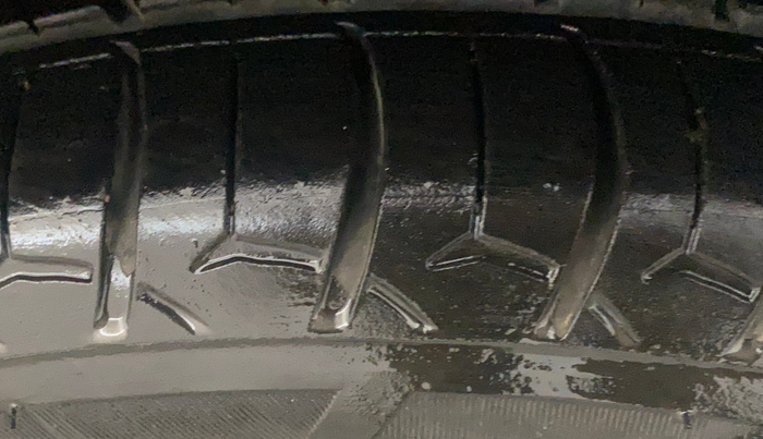 2016 Honda Amaze 1.2L I-VTEC VX, Petrol, Manual, 85,900 km, Right Front Tyre Tread