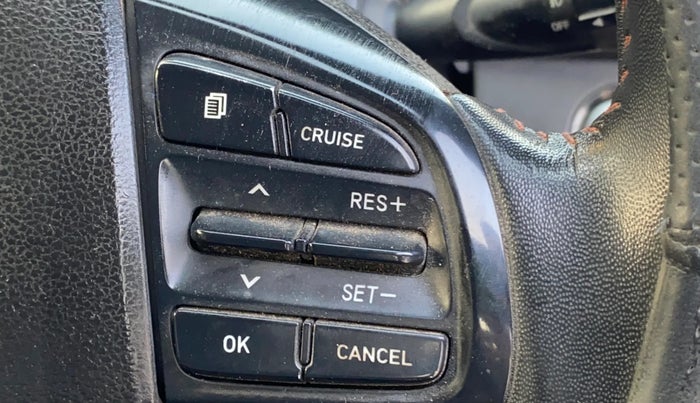 2019 Hyundai VENUE SX PLUS 1.0 TURBO DCT DUAL TONE, Petrol, Automatic, 29,566 km, Adaptive Cruise Control