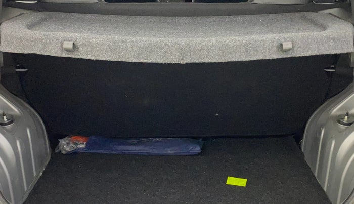 2023 Renault Kwid RXT 1.0 AMT, Petrol, Automatic, 10,240 km, Boot Inside