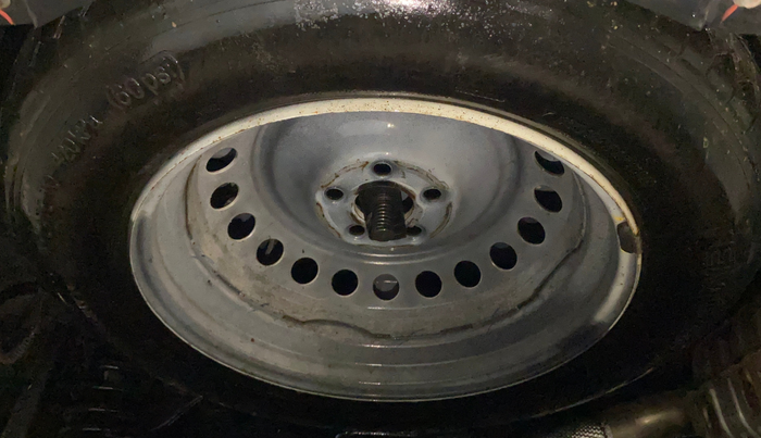 2023 Mahindra XUV700 AX7 Petrol MT 7 STR, Petrol, Manual, 24,144 km, Spare Tyre