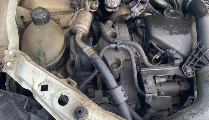 2018 Renault Captur RXT DIESEL DUAL TONE, Diesel, Manual, 1,21,157 km, Engine View - Right